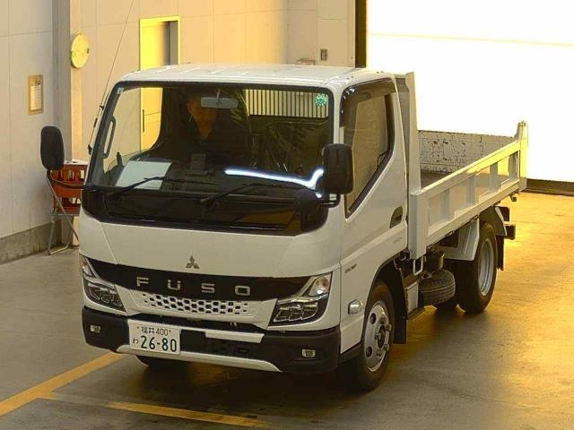MITSUBISHI CANTER 2023