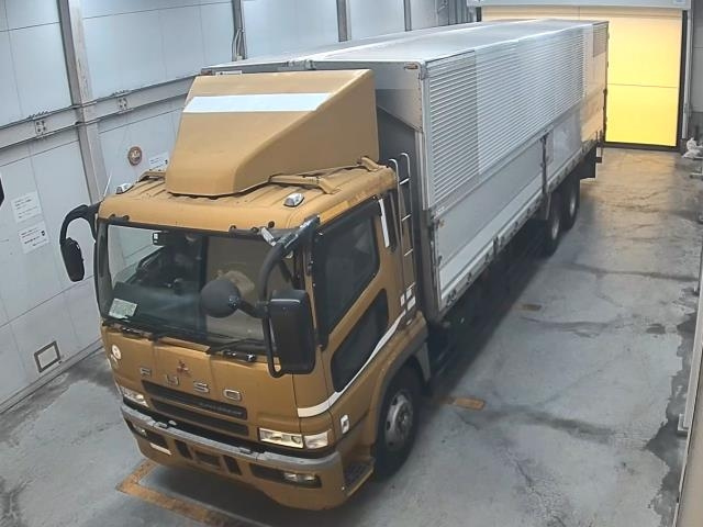 MITSUBISHI FUSO TRUCK 2005
