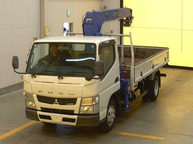 MITSUBISHI CANTER 2014
