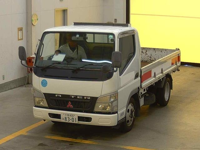MITSUBISHI CANTER 2005