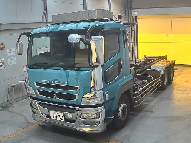 MITSUBISHI FUSO TRUCK