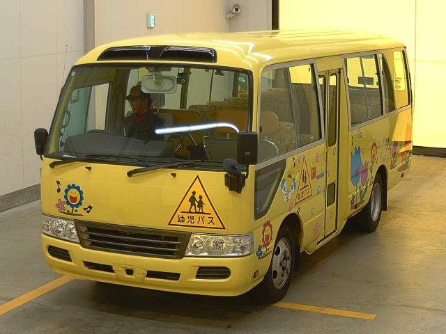 TOYOTA COASTER 2015