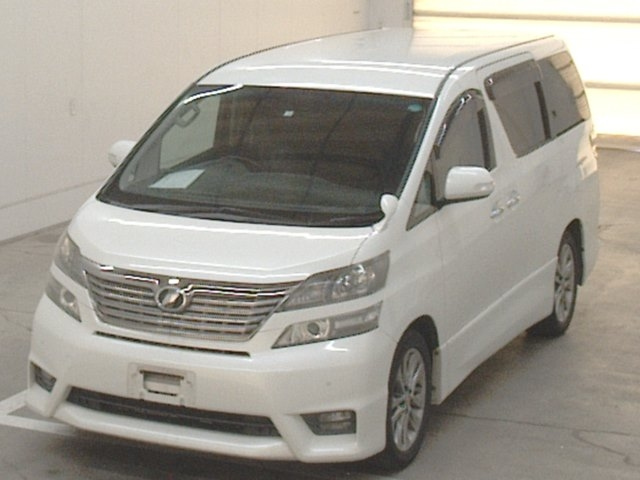 TOYOTA ALPHARD 2010