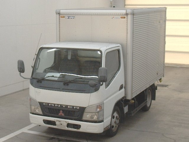 MITSUBISHI CANTER 2006