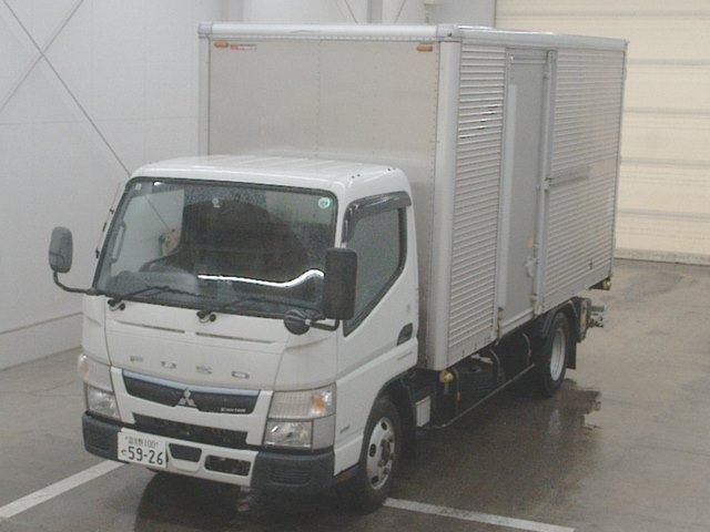 MITSUBISHI CANTER 2020