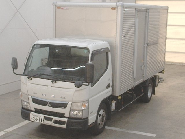 MITSUBISHI CANTER 2020