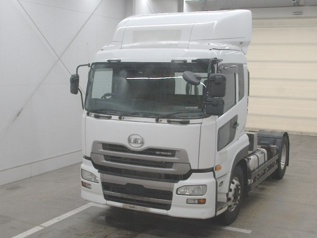 NISSAN UD SERIES 2015