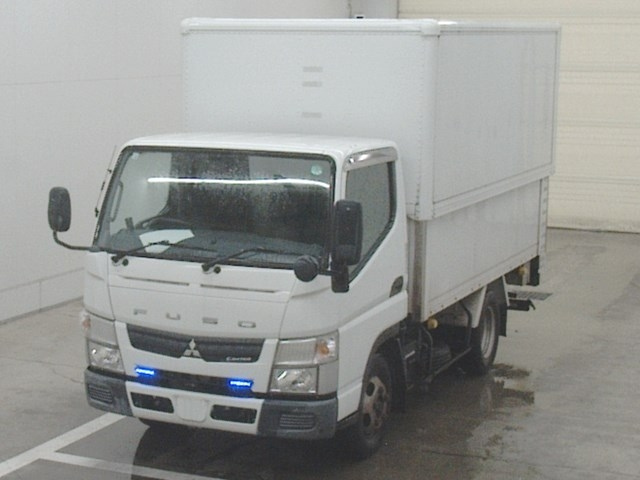 MITSUBISHI CANTER 2013