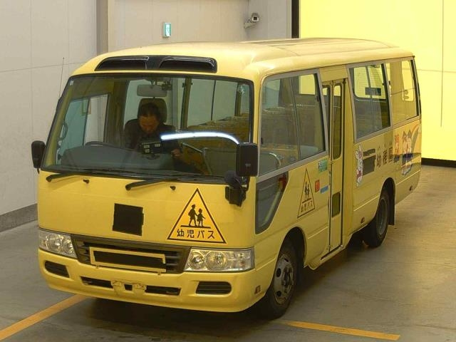 TOYOTA COASTER 2012