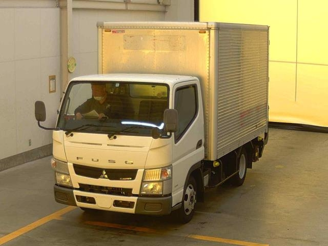 MITSUBISHI CANTER 2014