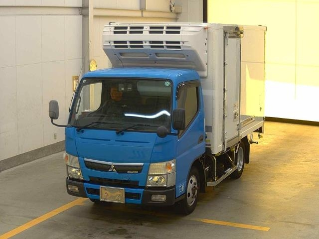 MITSUBISHI CANTER 2018