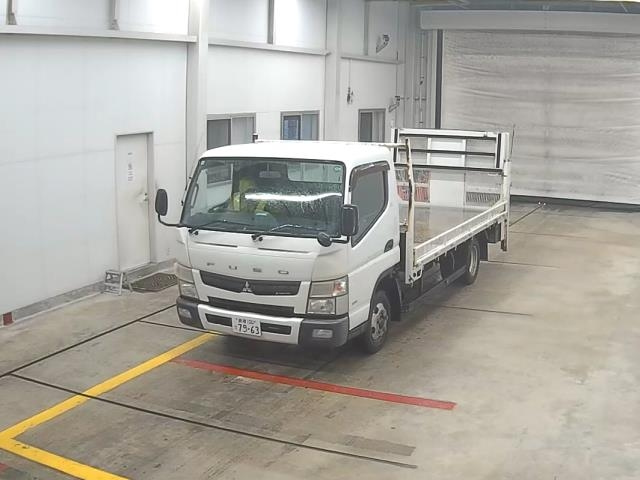 MITSUBISHI CANTER 2014