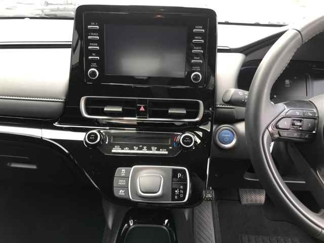 TOYOTA AQUA 2024