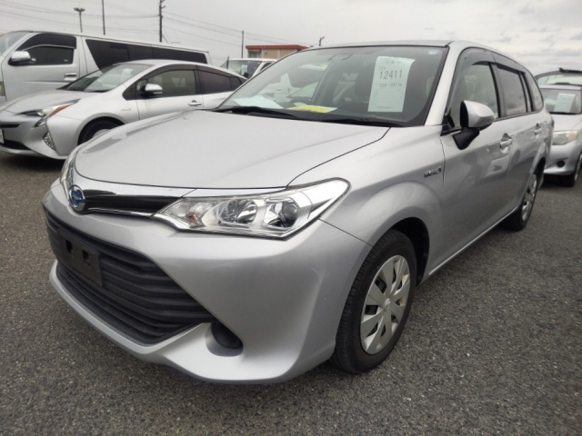 TOYOTA COROLLA FIELDER 2017