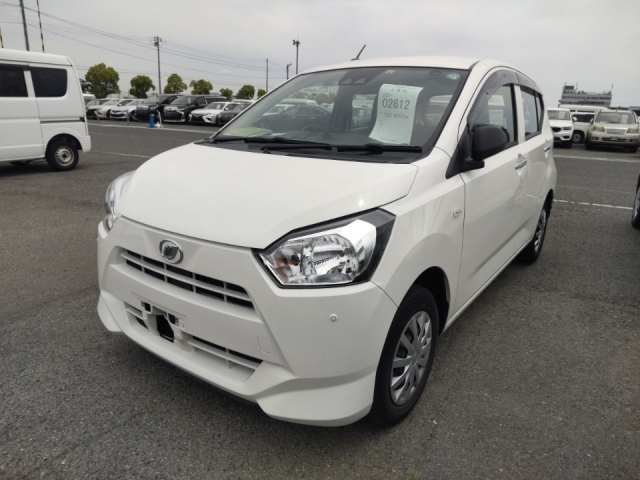 DAIHATSU MIRA E S 2020