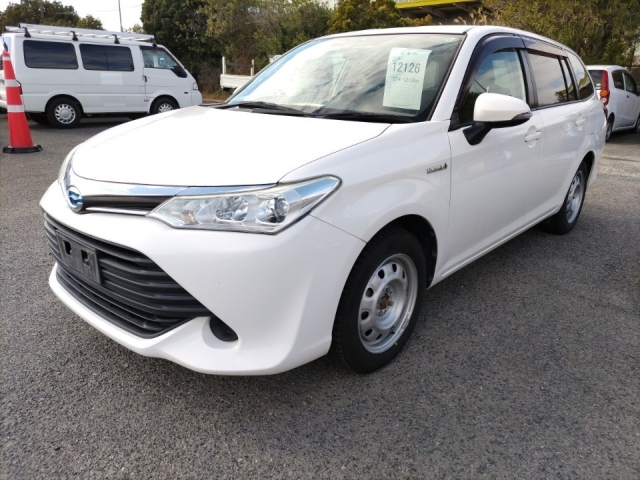 TOYOTA COROLLA FIELDER 2016
