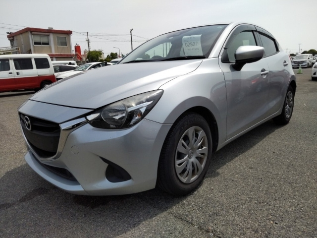 MAZDA DEMIO 2018