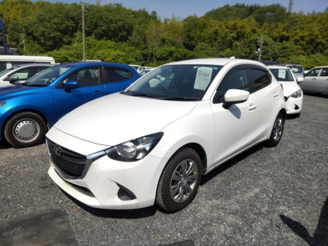 MAZDA DEMIO 2018