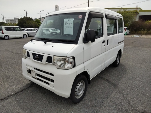NISSAN CLIPPER VAN 2013