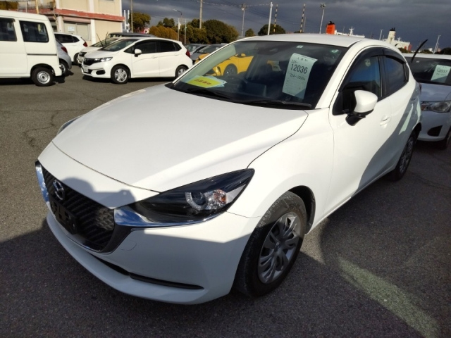 MAZDA MAZDA2 2020