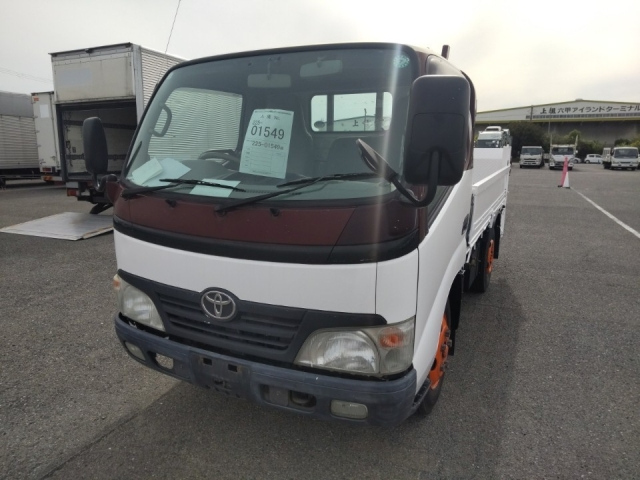 TOYOTA DYNA