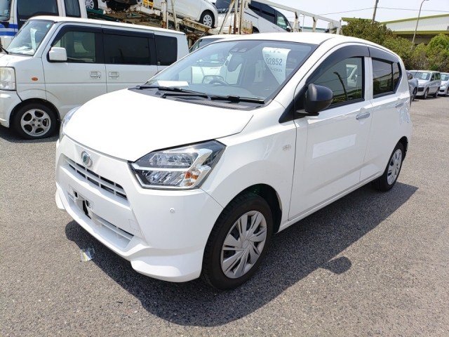 DAIHATSU MIRA E S 2020