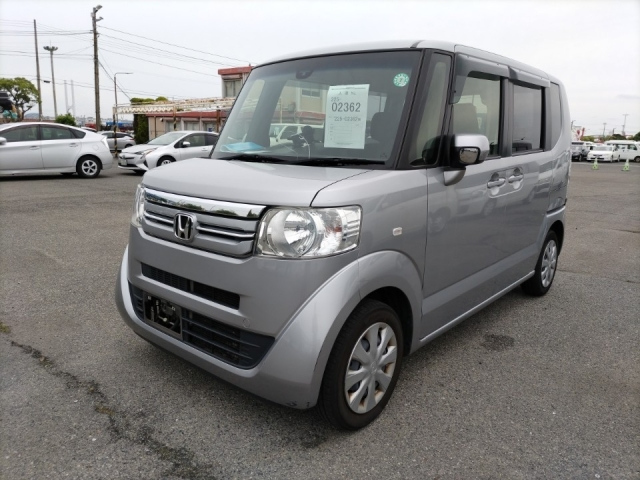 HONDA N BOX 2017