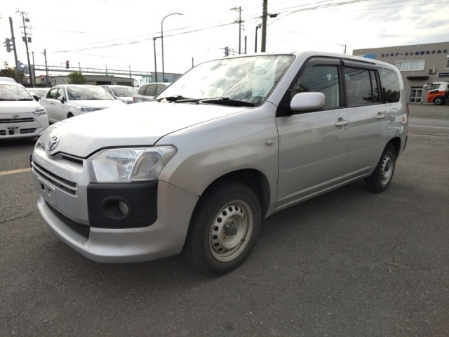 TOYOTA SUCCEED