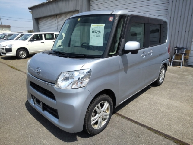 DAIHATSU TANTO 2016