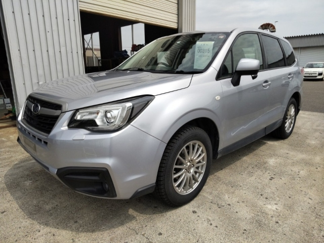 SUBARU FORESTER 2018