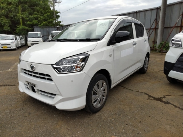 DAIHATSU MIRA E S 2020