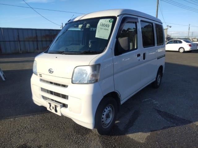 DAIHATSU HIJET VAN 2018