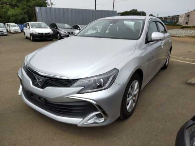 TOYOTA MARK X 2019