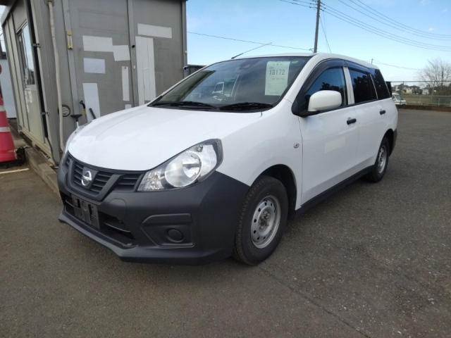 NISSAN AD 2020