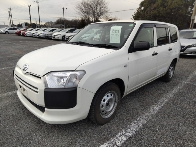 TOYOTA SUCCEED 2020