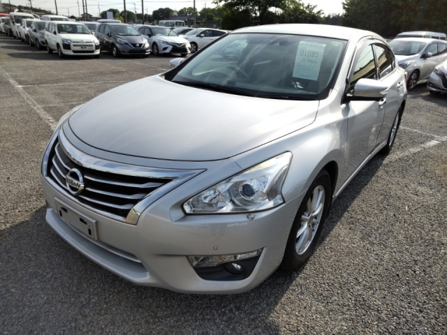 NISSAN TEANA 2017
