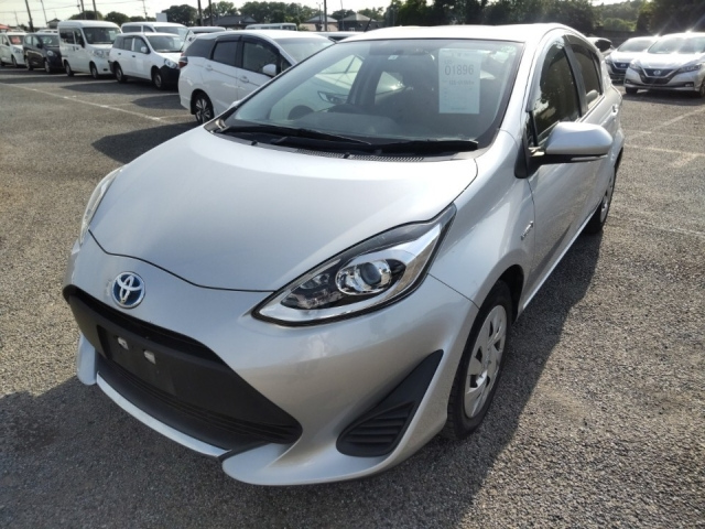 TOYOTA AQUA 2020