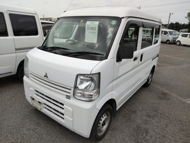 MITSUBISHI MINICAB VAN 2015
