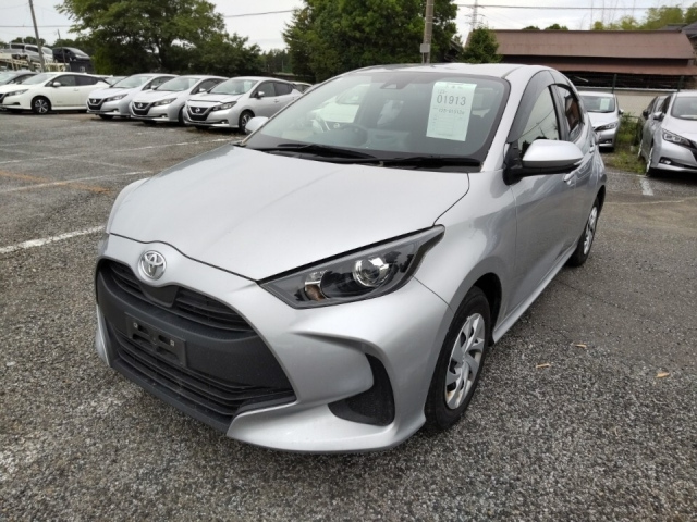 TOYOTA YARIS 2023