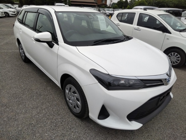 TOYOTA COROLLA FIELDER 2024