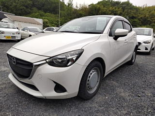 MAZDA DEMIO 2019