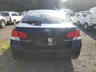 SUBARU LEGACY B4 2010