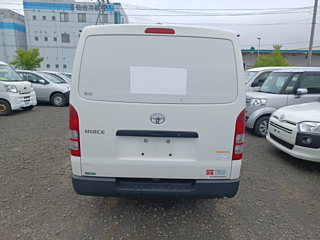 TOYOTA HIACE VAN 2016
