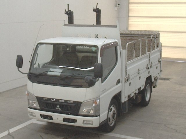 MITSUBISHI CANTER 2010