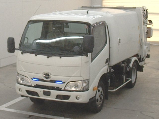 HINO DUTRO 2020