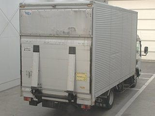 ISUZU ELF 2009