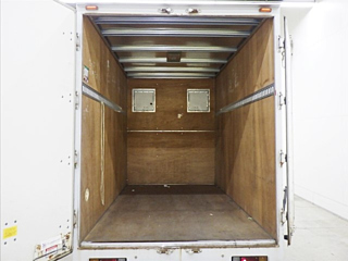 ISUZU ELF 2014