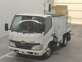 HINO DUTRO 2013