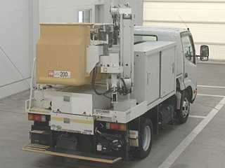HINO DUTRO 2013