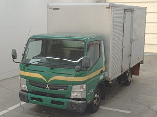 MITSUBISHI CANTER 2011